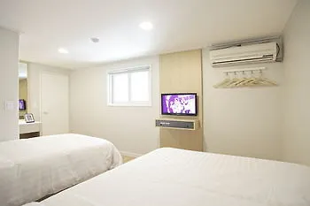 Sleepy Panda Streamwalk Jongno Hotel 3*